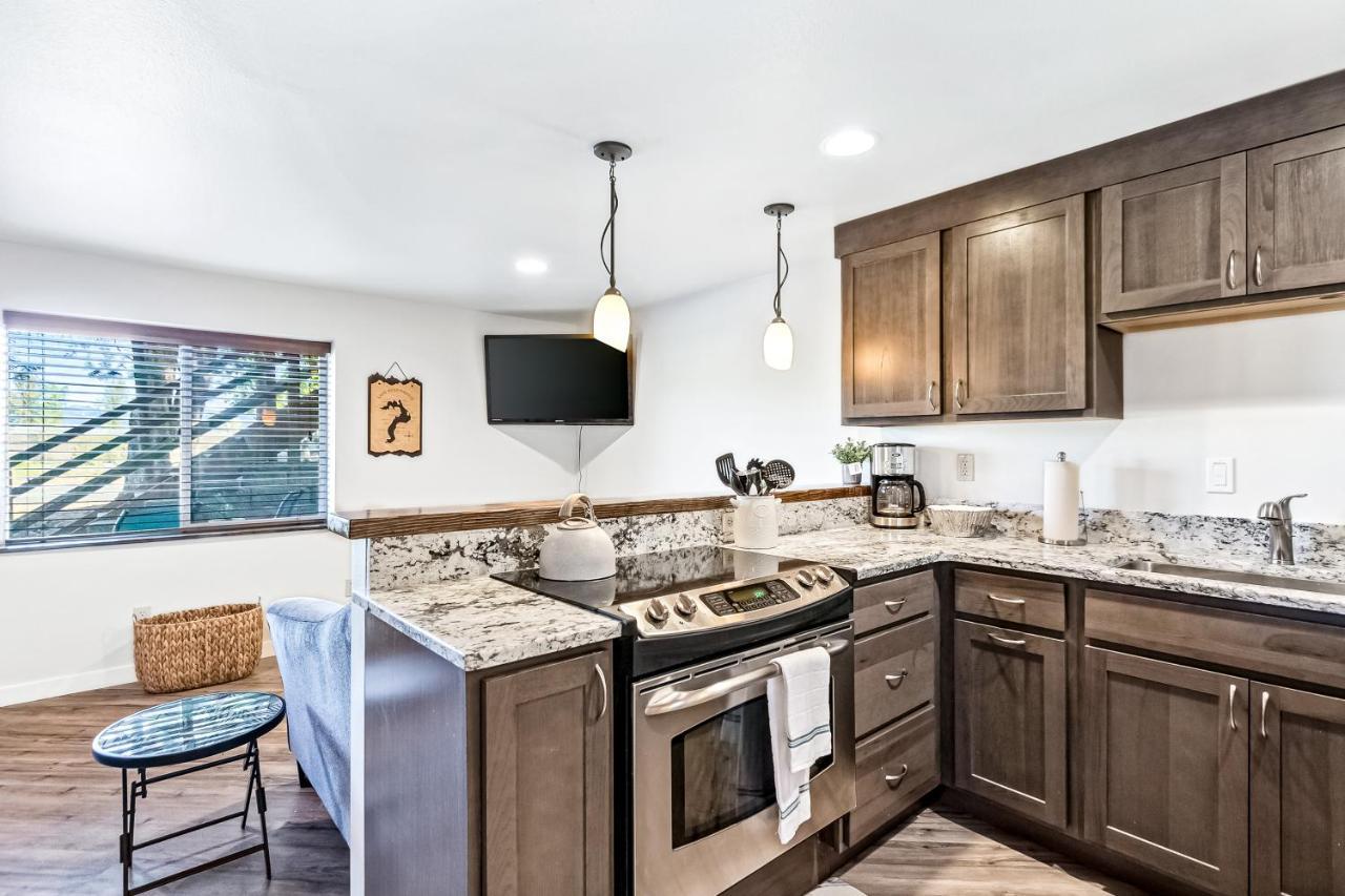 Driftwood Waterfront Gem Sandpoint Exterior foto